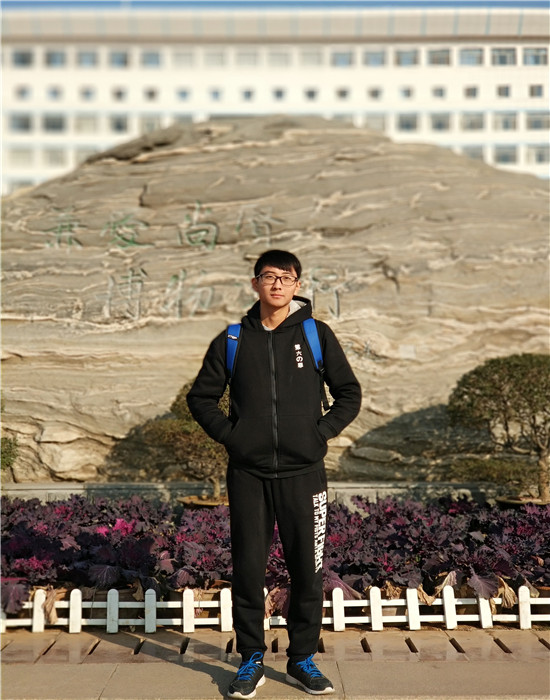計(jì)算機(jī)應(yīng)用專業(yè)（升學(xué)班）優(yōu)秀畢業(yè)生——初新濤