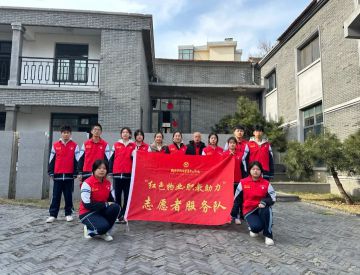 團(tuán)員進(jìn)社區(qū) 服務(wù)展風(fēng)采